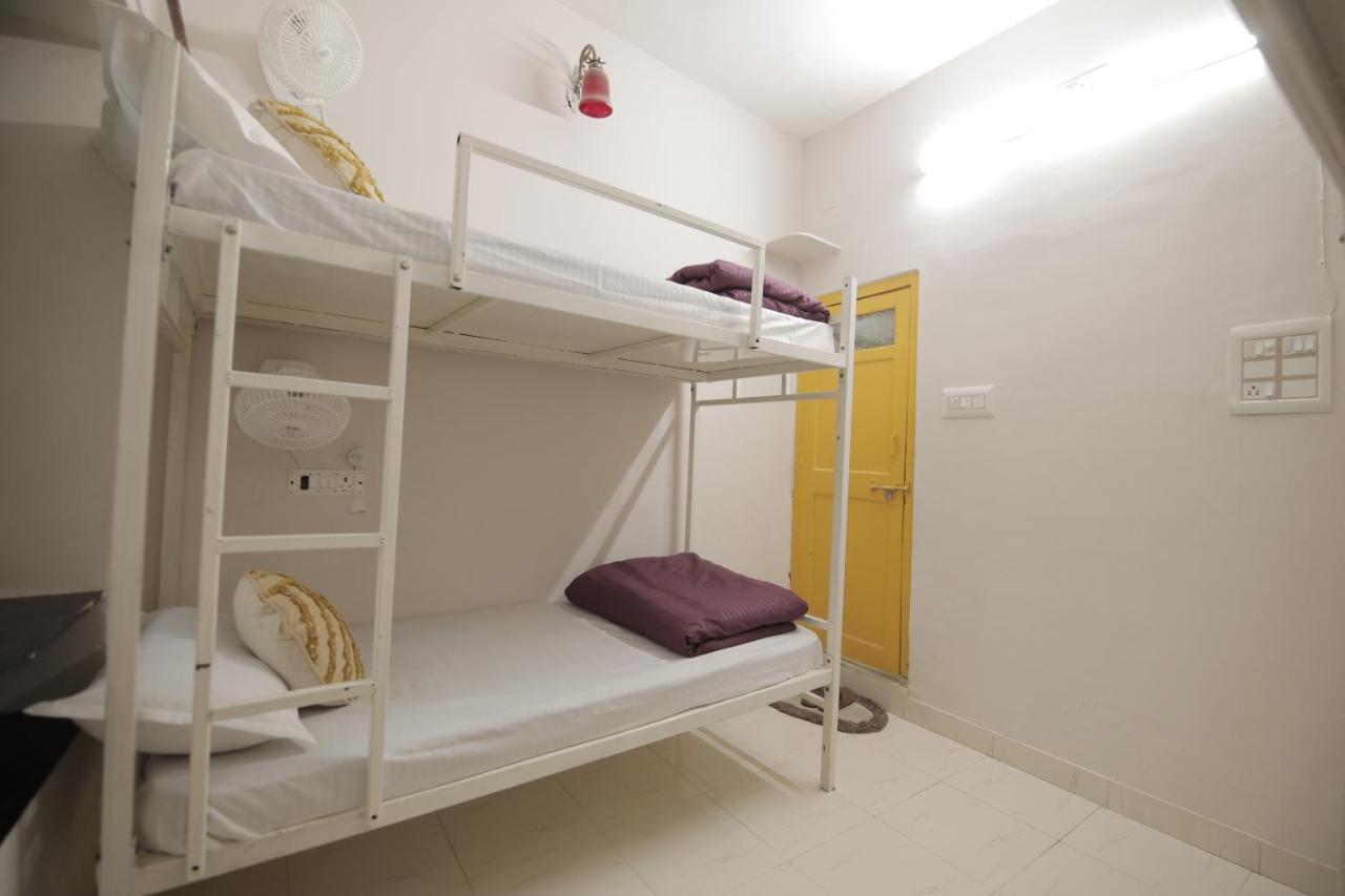 Zodiac Hostel Udaipur Esterno foto